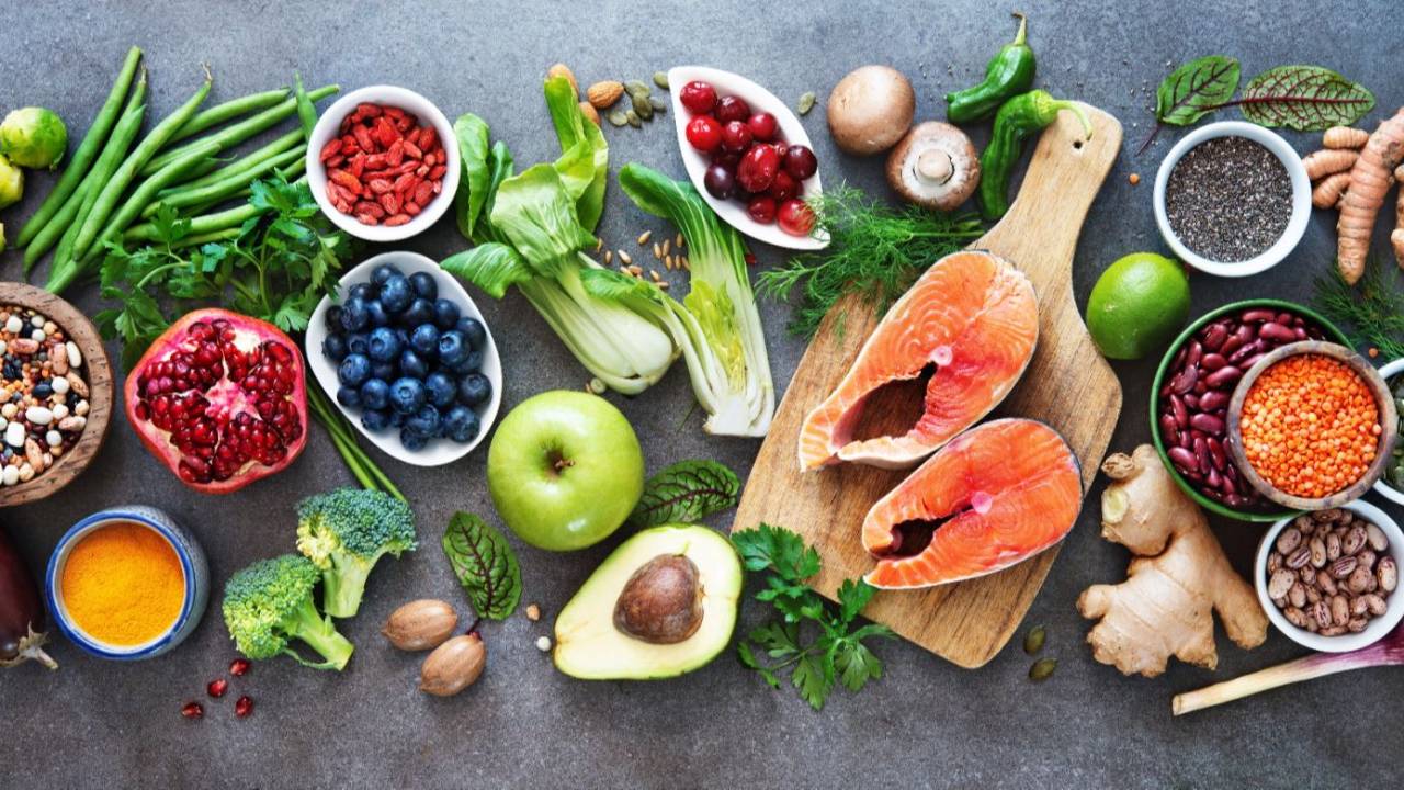 FitSpot - How to Fight Inflammation With Nutrition - August 2023